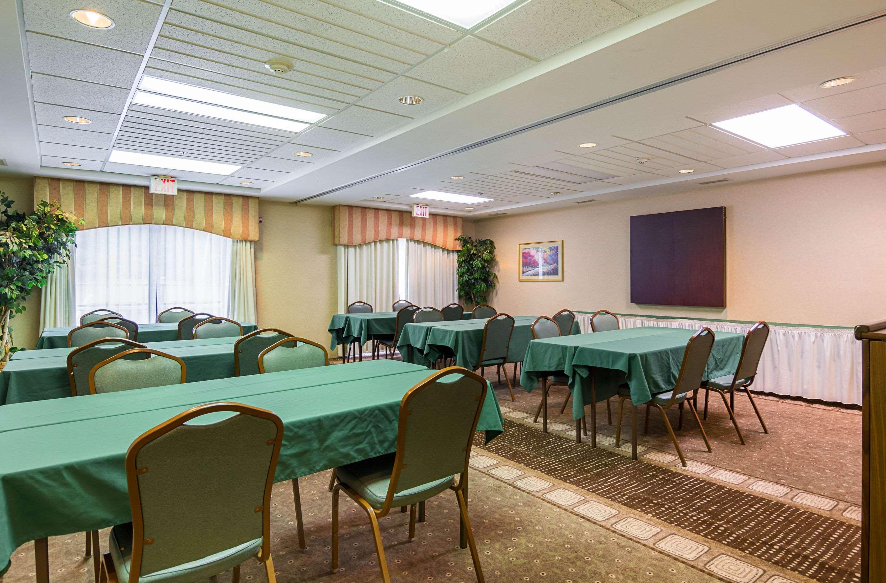 Quality Inn & Suites Kearneysville - Martinsburg Esterno foto